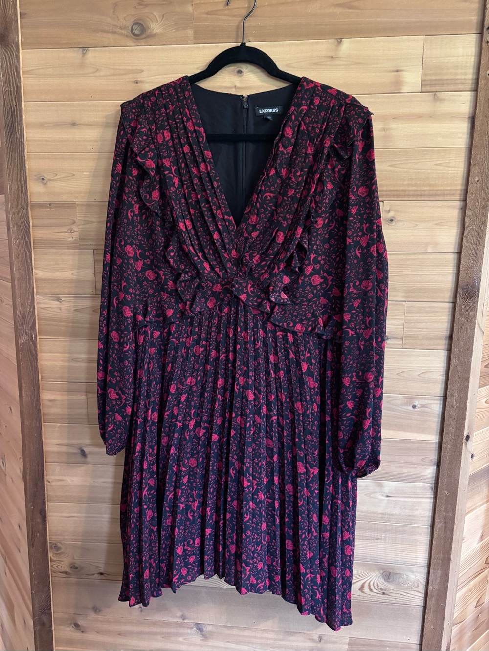 Express Black Dress with Red Floral Print and Pleated Skirt